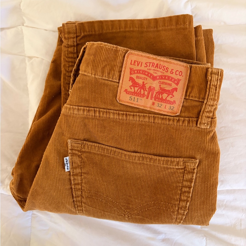 Levi 511 Corduroy Jeans - Camel Brown
